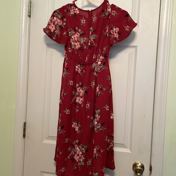 Girls' Floral Romper/ High-Low
Dress Size Small Burgundy Pink Dress Shorts - Picture 9 of 11